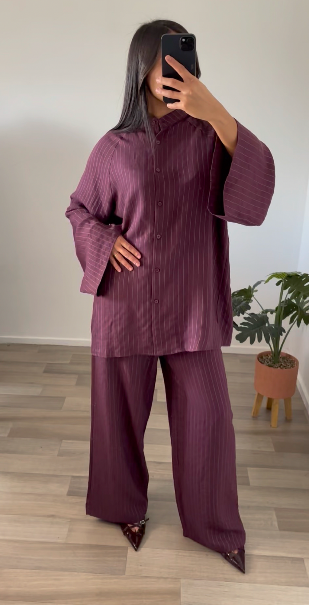 ENSEMBLE EN LIN BORDEAUX «MARYAM »